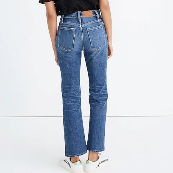 Madewell Denim Slim Demi-Boot Women's Straight Subtle Flared Jeans | Size 26 - Picture 2 of 11